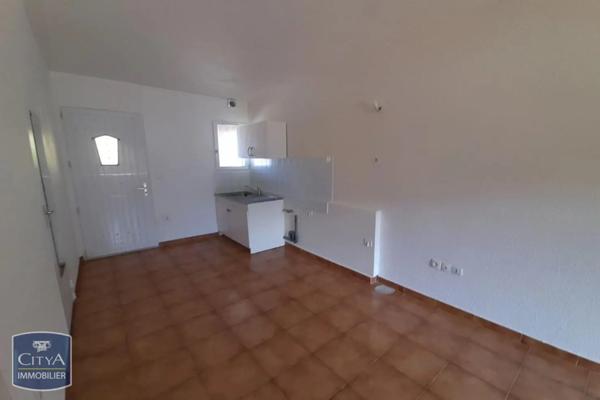 Appartement à louer 1 pièce 27m²