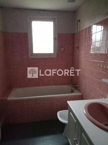 Achat maison Brizambourg - 7 pièce(s) - 196 m² - 265 000 €