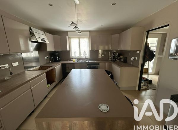 Maison à vendre 7 pièces 200 m² Nerville-la-Forêt