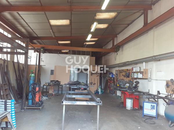 Local commercial à vendre à Décines-Charpieu - Réf. 5279