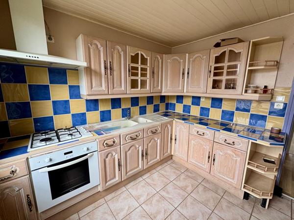 Maison Naucelle 5 pièce(s) 100 m2 avec terrain constructible