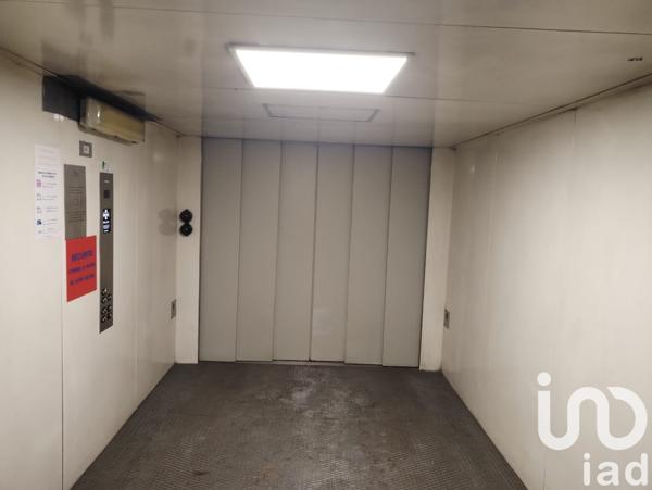 Parking à vendre 11 m² Paris 17