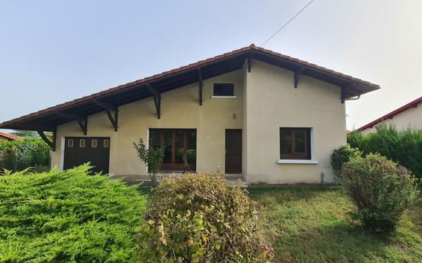 Maison à louer    4 pièces • 81 m2 Tartas