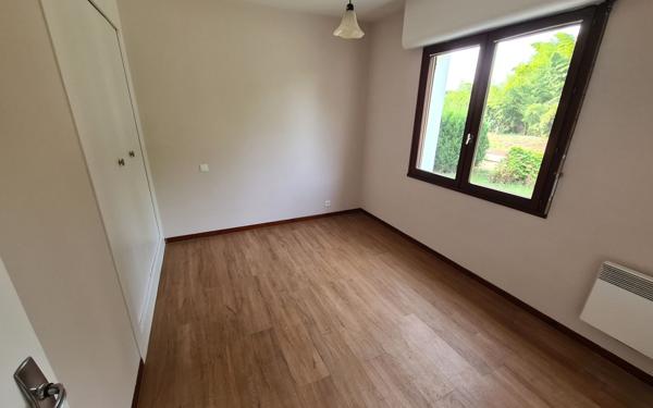 Maison à louer    4 pièces • 81 m2 Tartas