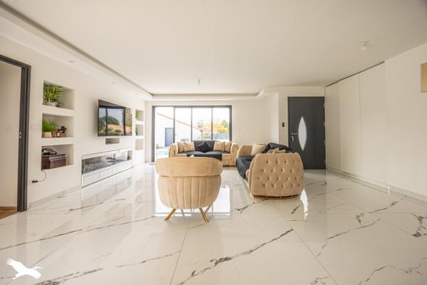 Maison à vendre |  Cramchaban |  6 pièces | 149 m²