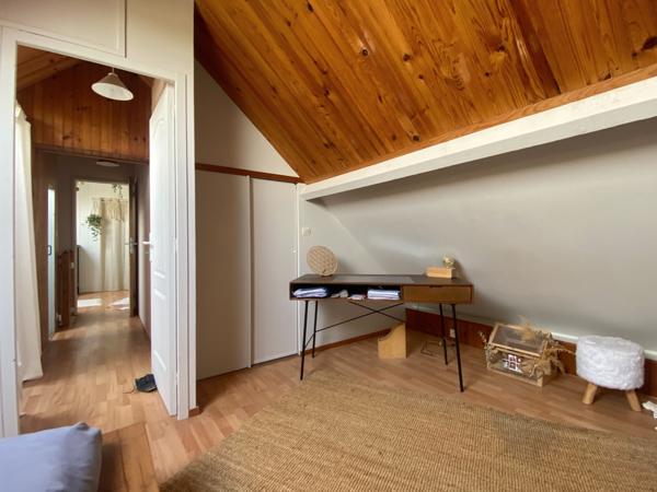 Mézières-en-Drouais (28500) Maison familiale 5 pièces – 107 m² – Terrain 1 600 m² – Garage double – Mézières-en-Drouais