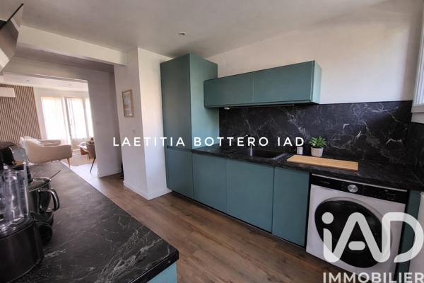 Location appartement 3 pièces 72 m² Sanary-sur-Mer