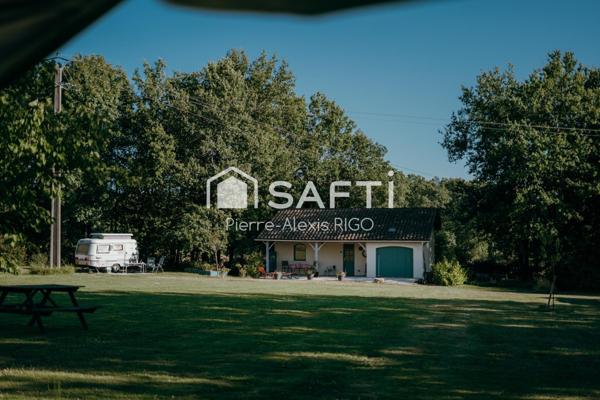 Maison de charme avec piscine et camping familial