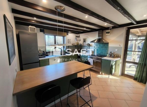 Maison de charme avec piscine et camping familial