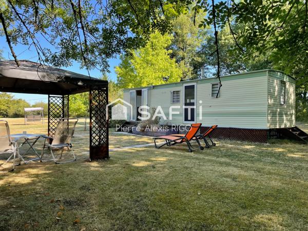 Maison de charme avec piscine et camping familial