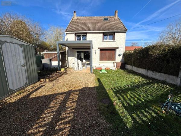 Maison à vendre à Souppes-sur-Loing en Seine-et-Marne (77460), ref : 146   
Champs sur les Bois