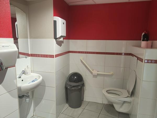 Fonds De Commerce - 100 m² Exclusivité efficity