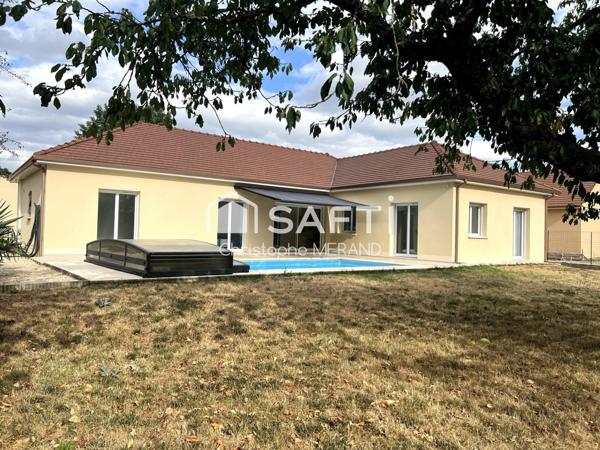 Maison de plein pied 4 chambres avec piscine poche du centre de CHATELLERAULT de 2021