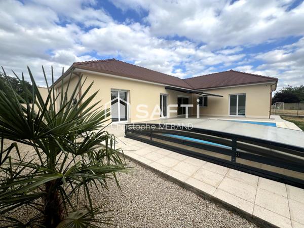 Maison de plein pied 4 chambres avec piscine poche du centre de CHATELLERAULT de 2021