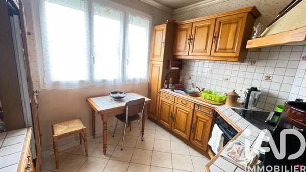 Maison à vendre 5 pièces 90 m² Saint-Fargeau-Ponthierry