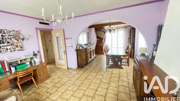 Maison à vendre 5 pièces 90 m² Saint-Fargeau-Ponthierry