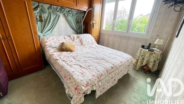 Maison à vendre 5 pièces 90 m² Saint-Fargeau-Ponthierry