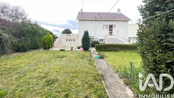 Maison à vendre 5 pièces 90 m² Saint-Fargeau-Ponthierry