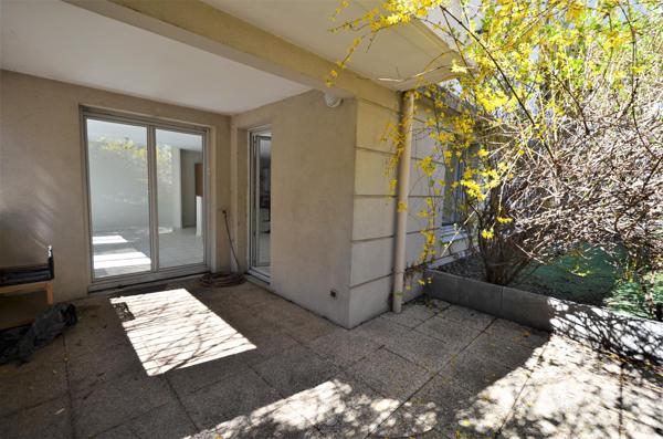 Appartement · Location Lyon (69008) 4 pièces · 86m²