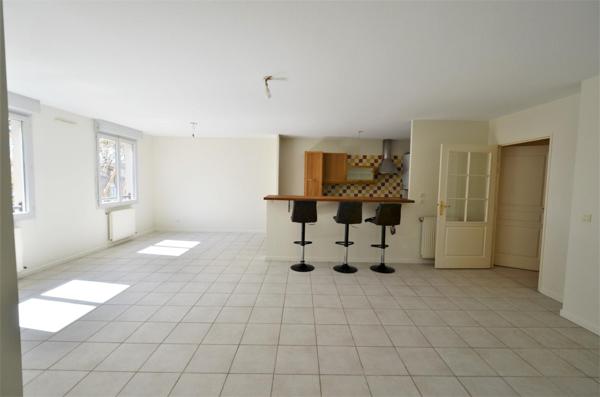 Appartement · Location Lyon (69008) 4 pièces · 86m²