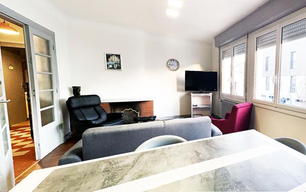 Appartement 3 pièce(s) 100m de la plage cave et jardin