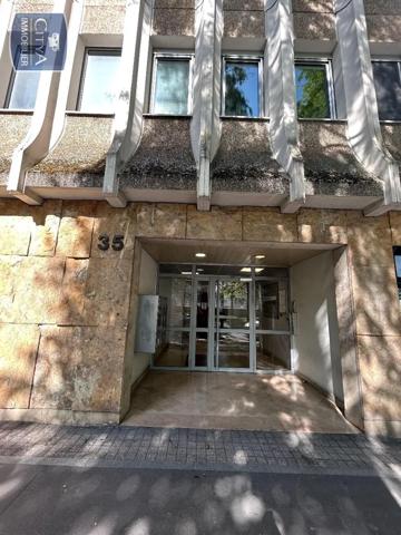 Local commercial à louer