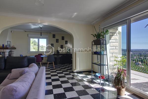 Maison traditionnelle de 193 m²