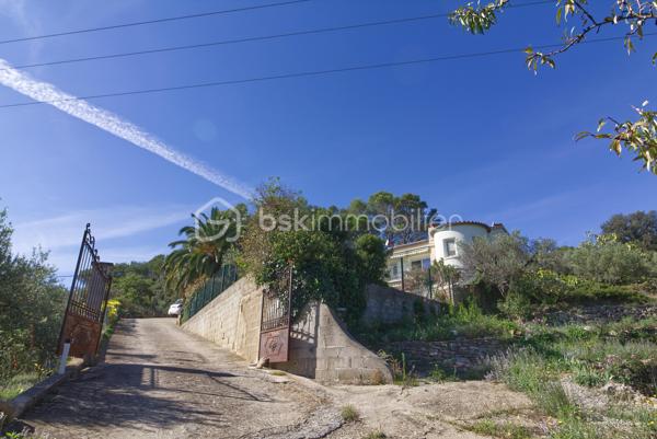 Maison traditionnelle de 193 m²