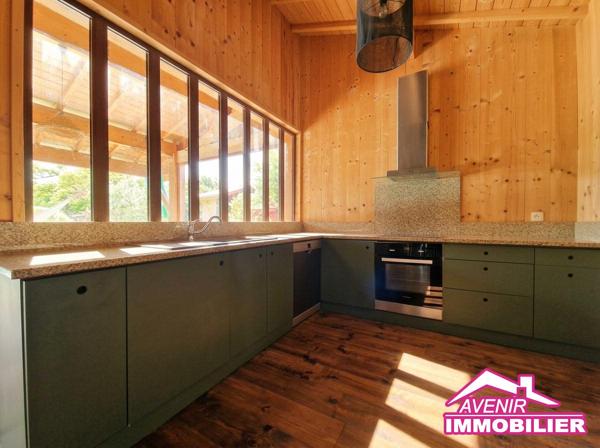Ensemble immobilier – 2 habitations, Garage, Piscine – LACANAU