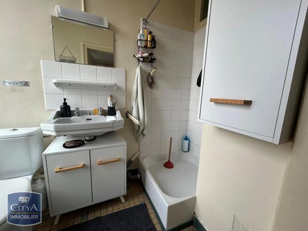 Appartement à louer 1 pièce 25.7m² Alençon (61000)