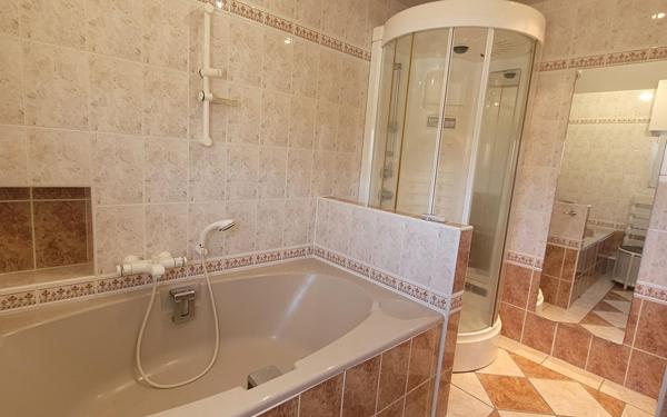 Maison à vendre    5 pièces • 140 m2 Château-Renault