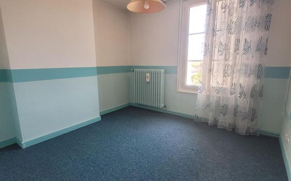 Maison à vendre    5 pièces • 140 m2 Château-Renault