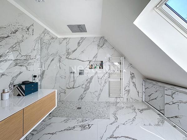 Maison Lamorlaye 7 pièce(s) 215 m2