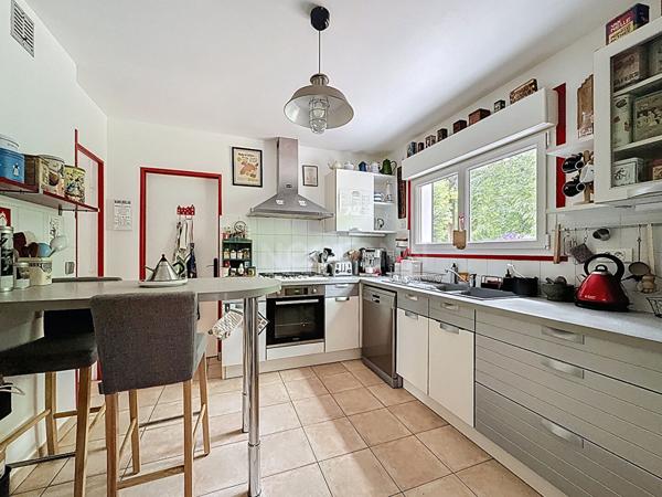 Maison Gouvieux 7 pièce(s) 152 m2 habitable, jardin plus de 1700m2