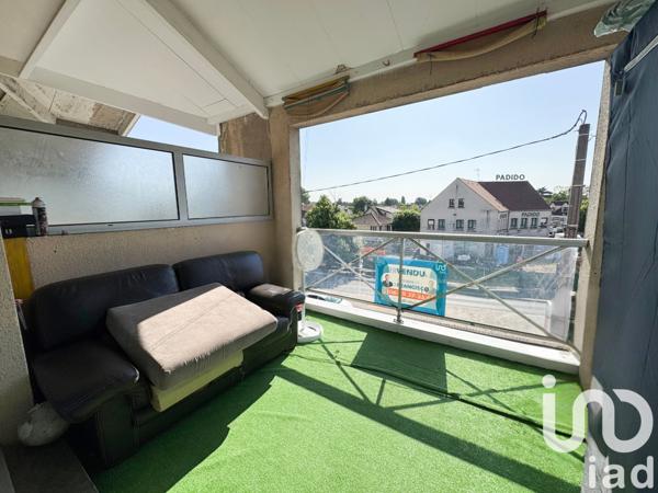 Appartement à vendre 2 pièces 59 m² Sainte-Geneviève-des-Bois