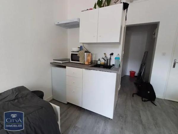 Appartement à louer 21.03m² Tours (37000)