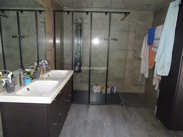 Vente Maison 5 pièces 129 m2 à Bagnoles-de-l'Orne-Normandie