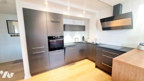 PORNIC - CENTRE VILLE - APPARTEMENT T3 DUPLEX avec parking.