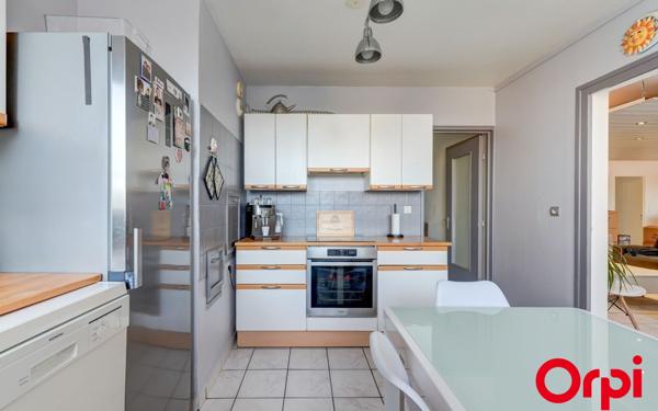 Appartement à vendre    4 pièces • 107,46 m2 Rillieux-la-Pape