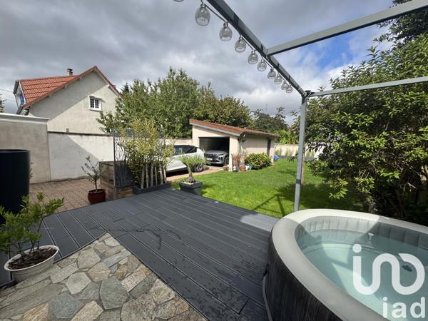 Maison à vendre 6 pièces 90 m² Sainte-Geneviève-des-Bois