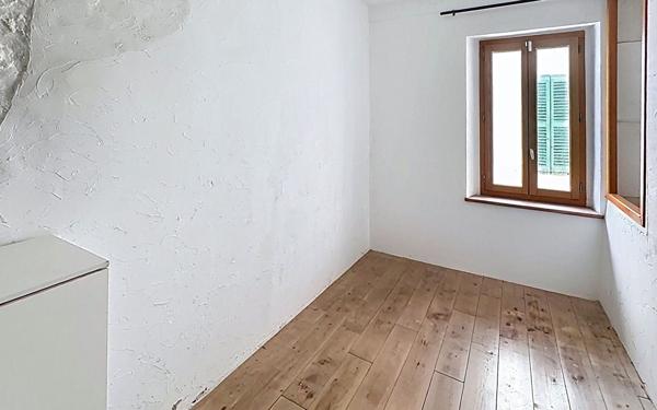 Maison à vendre    3 pièces • 57,40 m2 Antibes