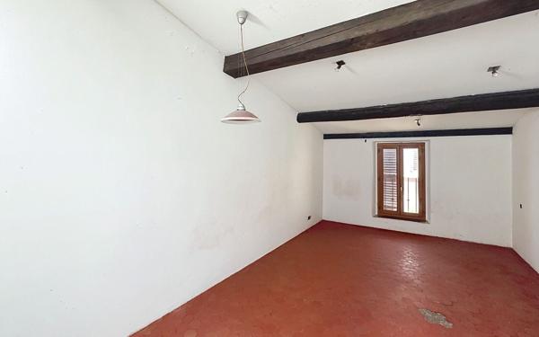 Maison à vendre    3 pièces • 57,40 m2 Antibes