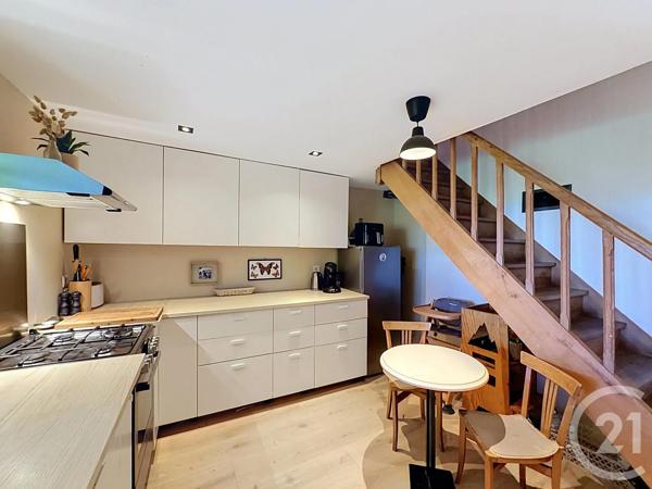 Maison à vendre  4 pièces - 87,86 m 2   CASTILLON EN COUSERANS  - 09