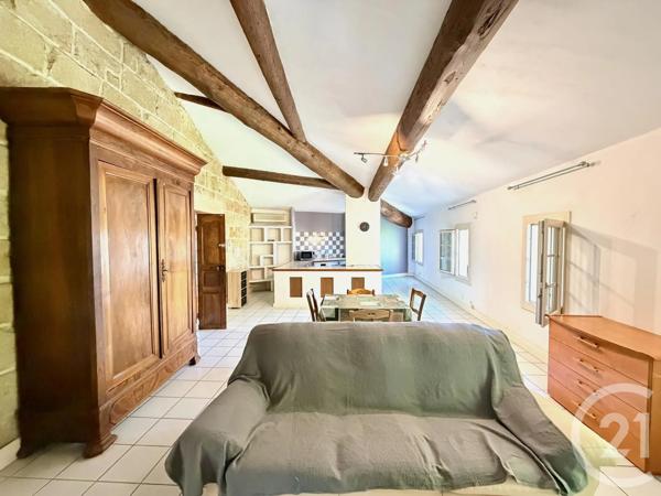 Appartement à vendre  4 pièces - 102,14 m 2   VAUVERT  - 30