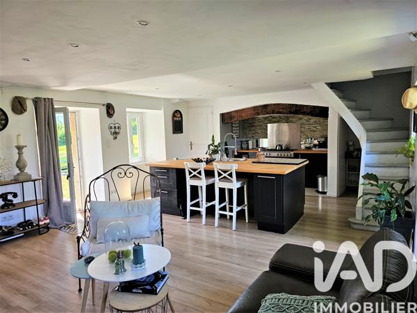 Maison à vendre 6 pièces 130 m² Bannes