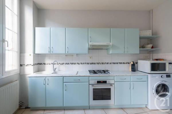 Appartement F3 à vendre  3 pièces - 83,60 m 2   ALBI  - 81