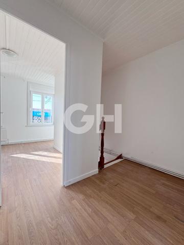 VENTE : maison F9 (184 m²) à MAUBEUGE