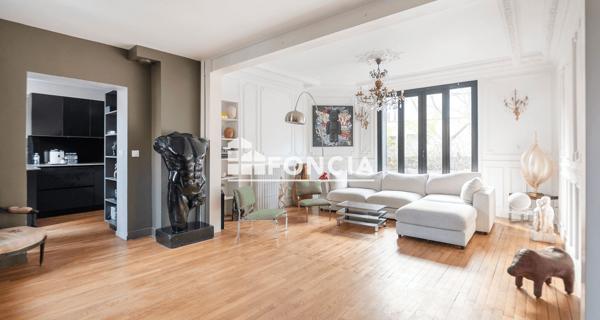 À vendre Maison 8 pièces 235 m² - Vitry-sur-seine 94400