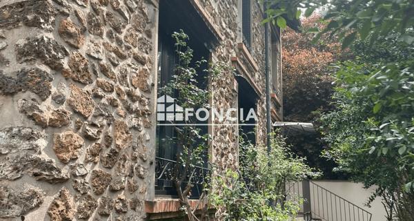 À vendre Maison 8 pièces 235 m² - Vitry-sur-seine 94400