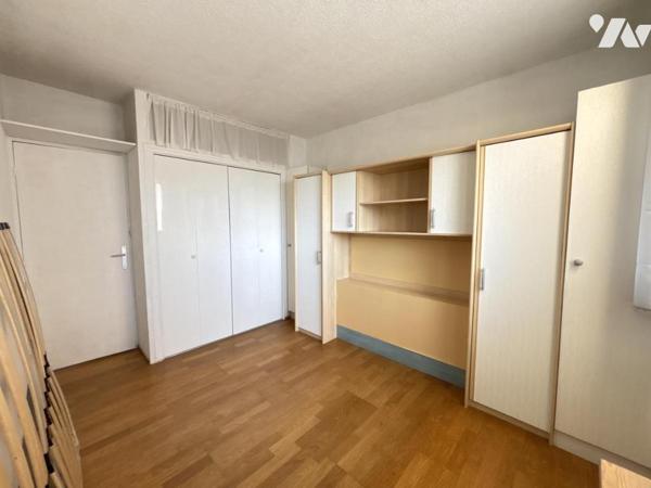 Grenoble prox centre, 2P+C, asc, balcon plein sud – Résidence Le Saint‑Germain.